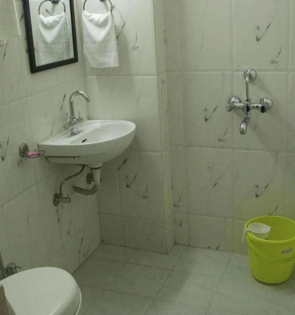 Madpackers Udaipur Hotel India